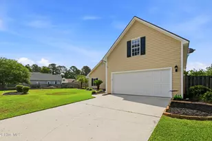 216 Olde Well Loop Rd, Wilmington, NC 28411 - Photo 3