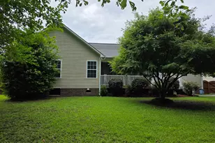 205 Woodberry Pl, Jacksonville, NC 28540 - Photo 33