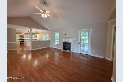 205 Woodberry Place, Jacksonville, NC 28540 - Photo 5