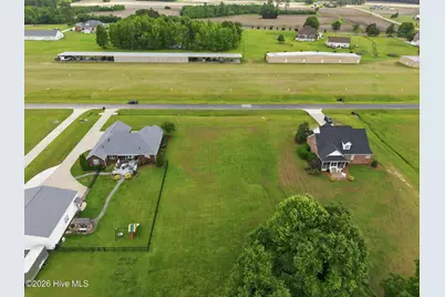 1658 Prop Drive, Winterville, NC 28590 - Photo 5