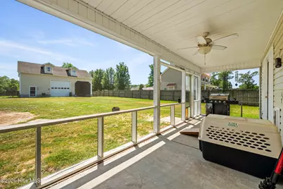 305 W Howard Drive, Jacksonville, NC 28540 - Photo 49