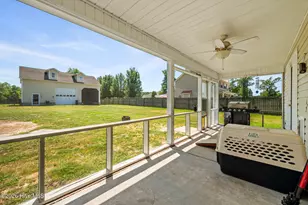 305 W Howard Dr, Jacksonville, NC 28540 - Photo 49