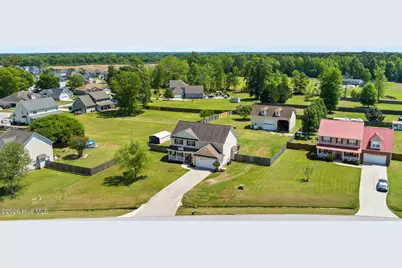 305 W Howard Drive, Jacksonville, NC 28540 - Photo 65