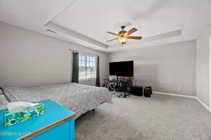305 W Howard Dr, Jacksonville, NC 28540 - Photo 33