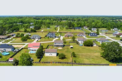 305 W Howard Drive, Jacksonville, NC 28540 - Photo 67