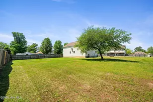 305 W Howard Dr, Jacksonville, NC 28540 - Photo 63
