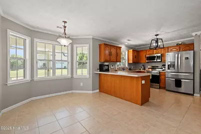 305 W Howard Drive, Jacksonville, NC 28540 - Photo 15