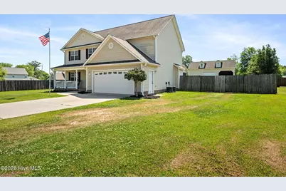305 W Howard Drive, Jacksonville, NC 28540 - Photo 7