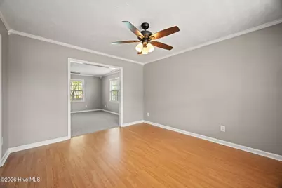 305 W Howard Drive, Jacksonville, NC 28540 - Photo 23
