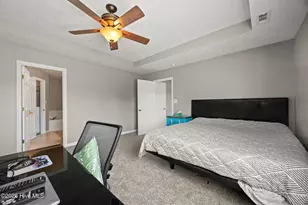 305 W Howard Dr, Jacksonville, NC 28540 - Photo 35