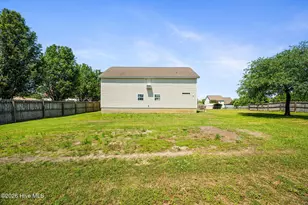 305 W Howard Dr, Jacksonville, NC 28540 - Photo 63