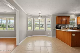 305 W Howard Dr, Jacksonville, NC 28540 - Photo 15