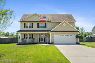 305 W Howard Dr, Jacksonville, NC 28540 - Photo 5