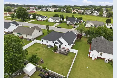 726 E Main Street, Winterville, NC 28590 - Photo 17