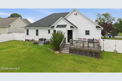 726 E Main Street, Winterville, NC 28590 - Photo 15