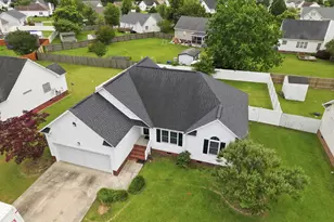 726 E Main St, Winterville, NC 28590 - Photo 9