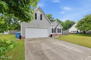 216 Yearling Loop, Jacksonville, NC 28540 - Photo 3
