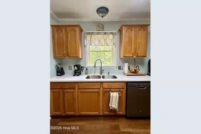 104 Chelsea Drive, Snow Hill, NC 28580 - Photo 5