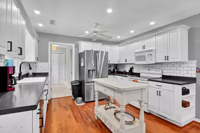 225 Mohican Trail, Wilmington, NC 28409 - Photo 11