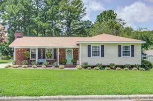 619 Devon Pl, Zebulon, NC 27597 - Photo 1