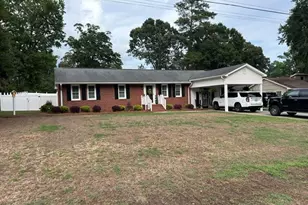 1585 Eastwood Dr, Kinston, NC 28504 - Photo 3