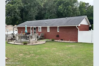 1585 Eastwood Drive, Kinston, NC 28504 - Photo 9