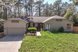 35 Doral Dr, Pinehurst, NC 28374 - Photo 1
