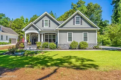 211 Campbell Street, Aberdeen, NC 28315 - Photo 1
