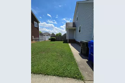 102 White Oak Drive, Greenville, NC 27858 - Photo 3