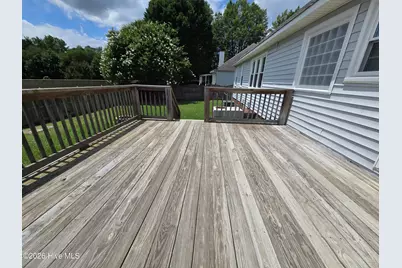 102 White Oak Drive, Greenville, NC 27858 - Photo 27