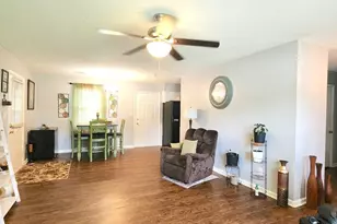 102 Fox Run Cir, Greenville, NC 27858 - Photo 7