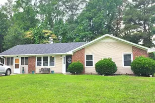 102 Fox Run Cir, Greenville, NC 27858 - Photo 1