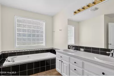 382 Stone Gate Drive, Greenville, NC 27858 - Photo 37