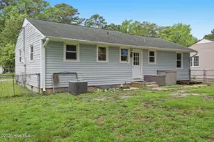 508 Oak Ln, Jacksonville, NC 28540 - Photo 5