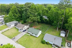 508 Oak Ln, Jacksonville, NC 28540 - Photo 29