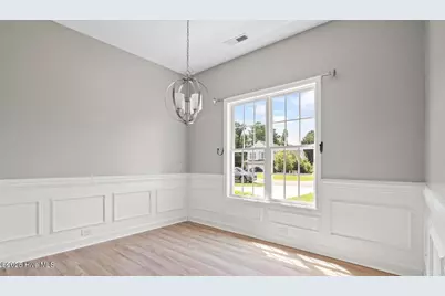 303 Elk Court, Jacksonville, NC 28546 - Photo 3