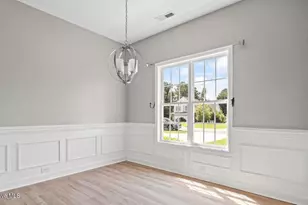 303 Elk Ct, Jacksonville, NC 28546 - Photo 3
