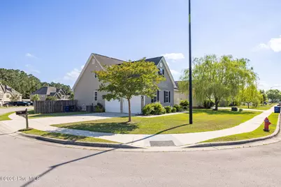 300 Walkens Woods Lane, Jacksonville, NC 28546 - Photo 3