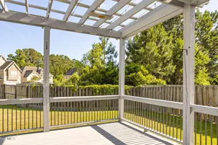 300 Walkens Woods Ln, Jacksonville, NC 28546 - Photo 29