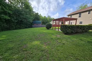 305 Cabin Cir, Jacksonville, NC 28540 - Photo 25