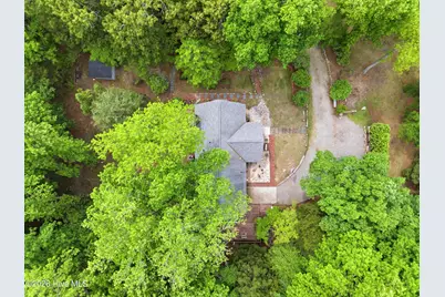 423 E Creekview Drive, Hampstead, NC 28443 - Photo 3