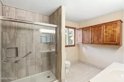 423 E Creekview Drive, Hampstead, NC 28443 - Photo 15