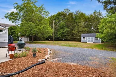 1302 Crest Drive, Aberdeen, NC 28315 - Photo 27