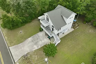 805 Driftwood Dr, Hampstead, NC 28443 - Photo 43