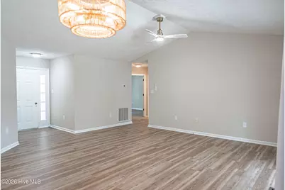 1355 Longleaf Drive E, Pinehurst, NC 28374 - Photo 7
