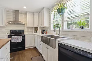 141 Pender Ln, Newport, NC 28570 - Photo 11