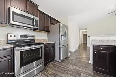 212 Holly Grove Court E, Jacksonville, NC 28540 - Photo 15