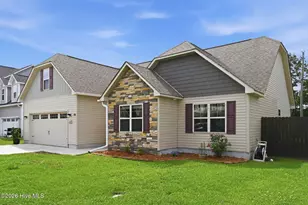 212 Holly Grove Ct E, Jacksonville, NC 28540 - Photo 3
