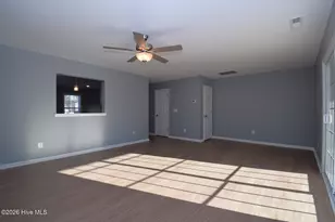 1227 Masters Ln, Greenville, NC 27834 - Photo 7