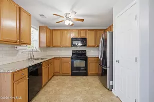 1104 Crestfield Way, Leland, NC 28451 - Photo 11